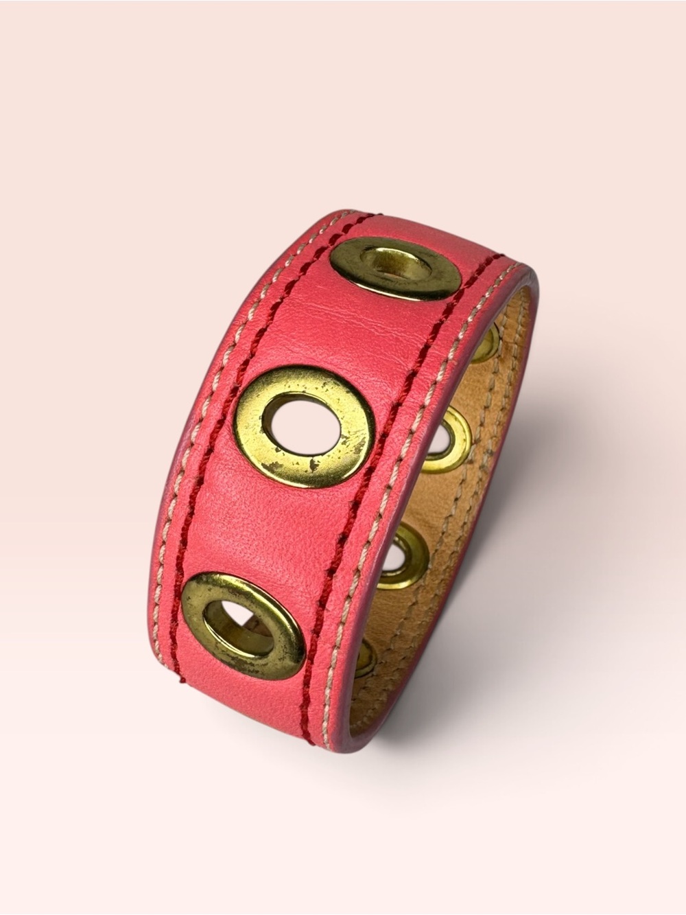 Coach Y2K Pink Grommet Leather Bangle - Picture 5 of 6